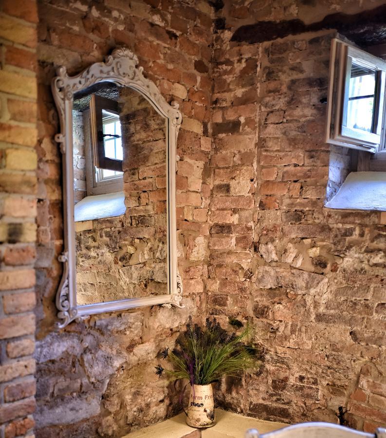 La Cascina Della Musica Bed & Breakfast Костилиоле ди Асти Екстериор снимка
